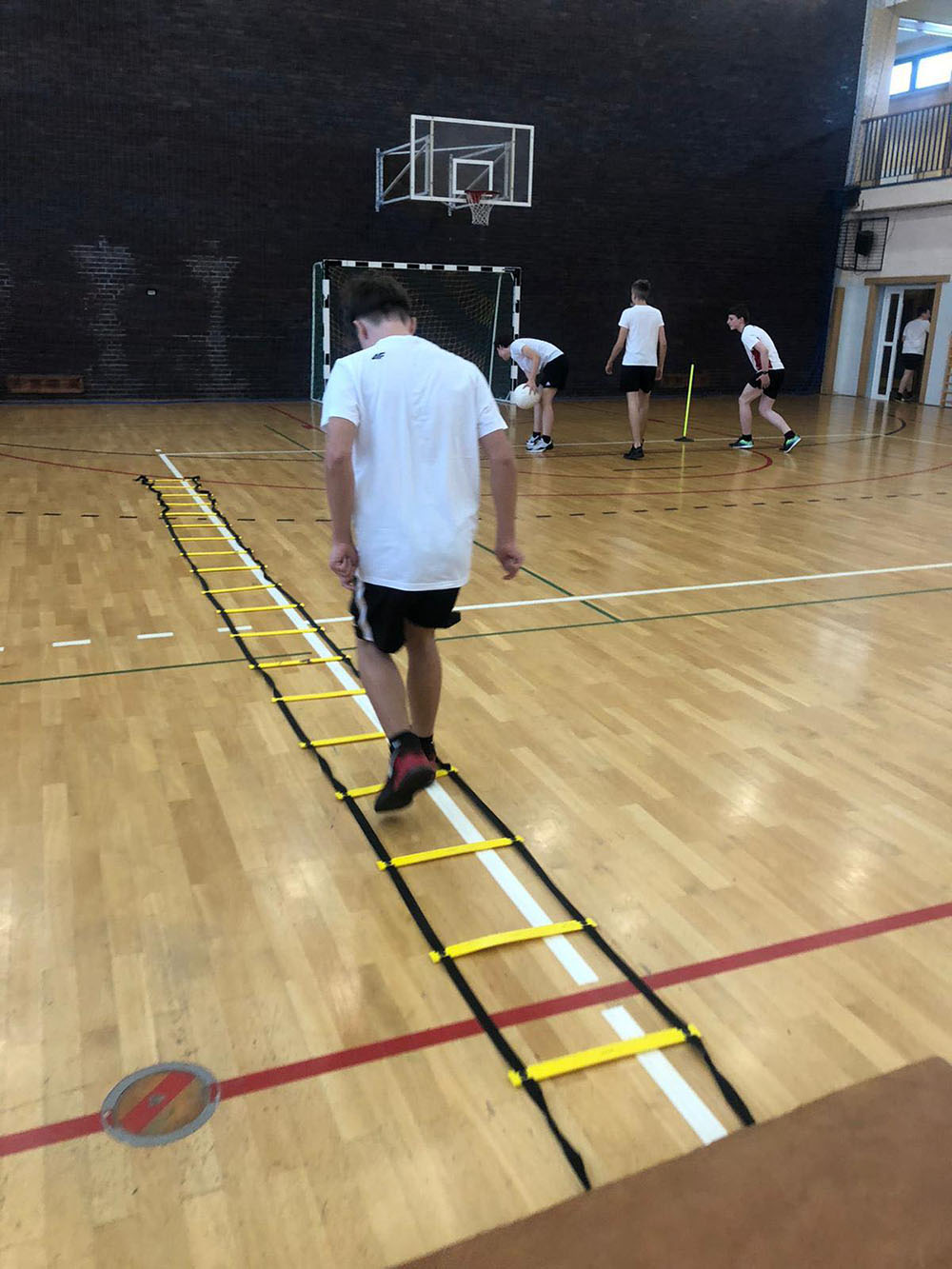 WŁÓŻ SPORTOWE GACIE