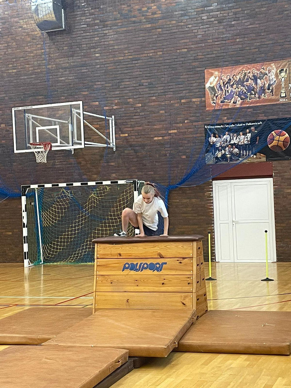WŁÓŻ SPORTOWE GACIE