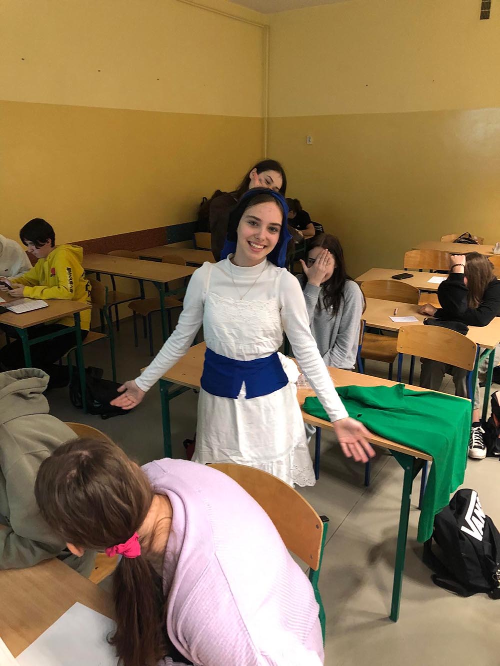  POKAŻ MI, CO NOSISZ