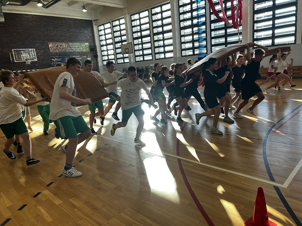 SPORTOWE GACIE