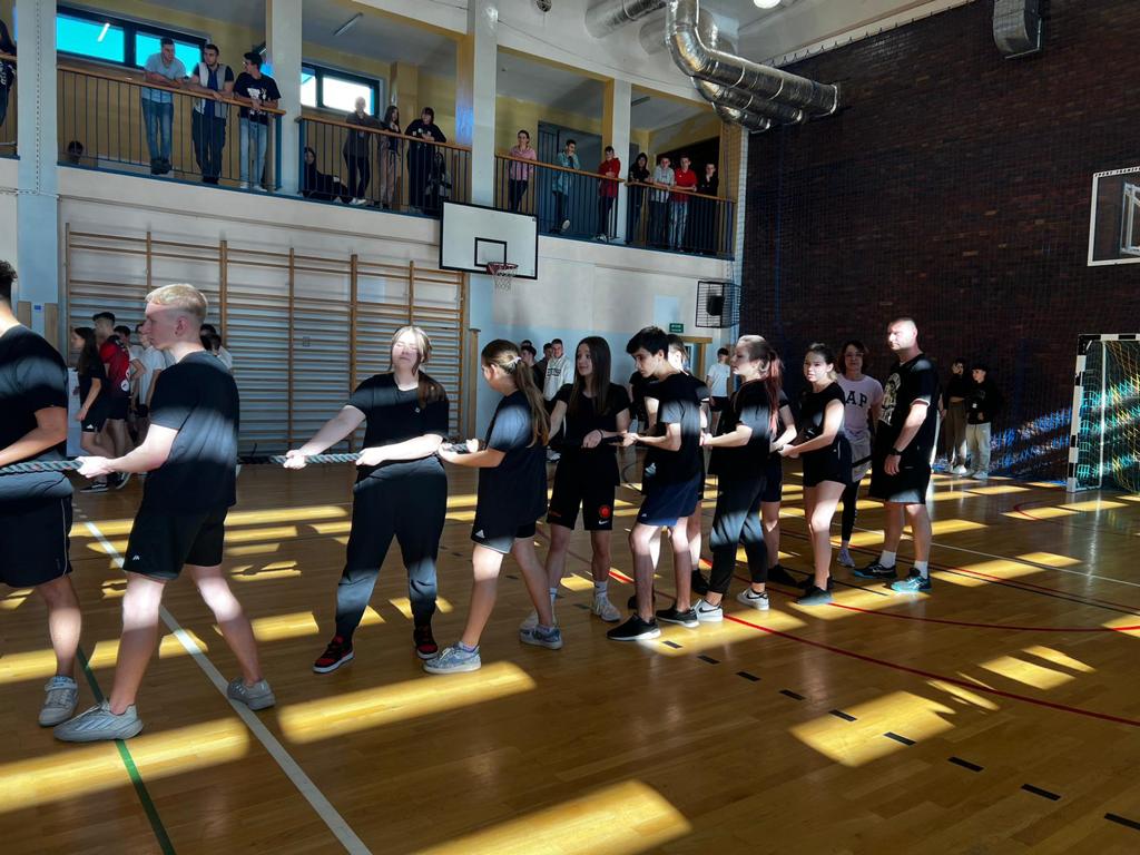 SPORTOWE GACIE