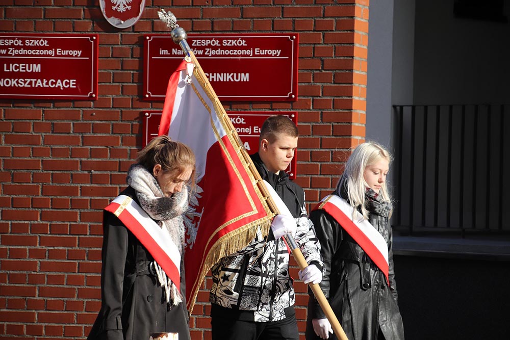 JESZCZE POLSKA NIE ZGINĘŁA!