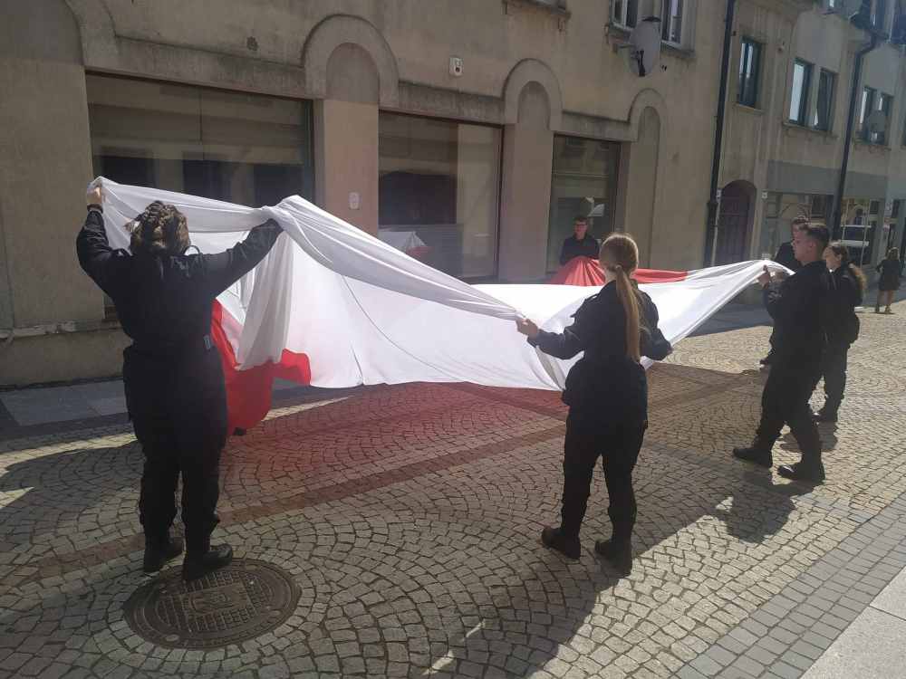 ŚWIĘTOWALIŚMY DZIEŃ FLAGI