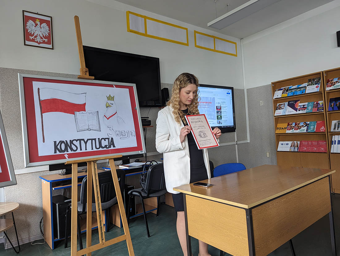 WOKÓŁ KONSTYTUCJI