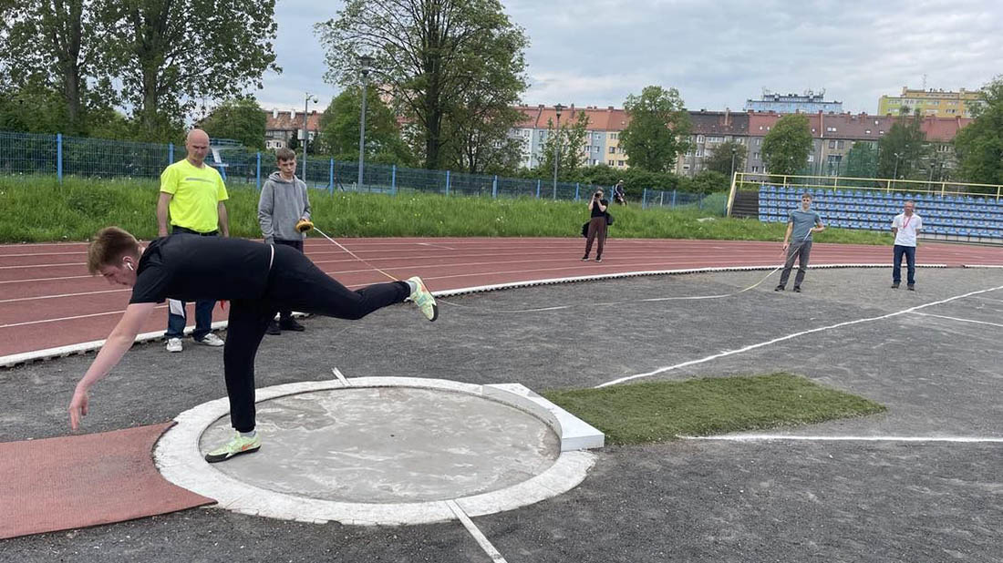 Z KOLEJNYMI MEDALAMI