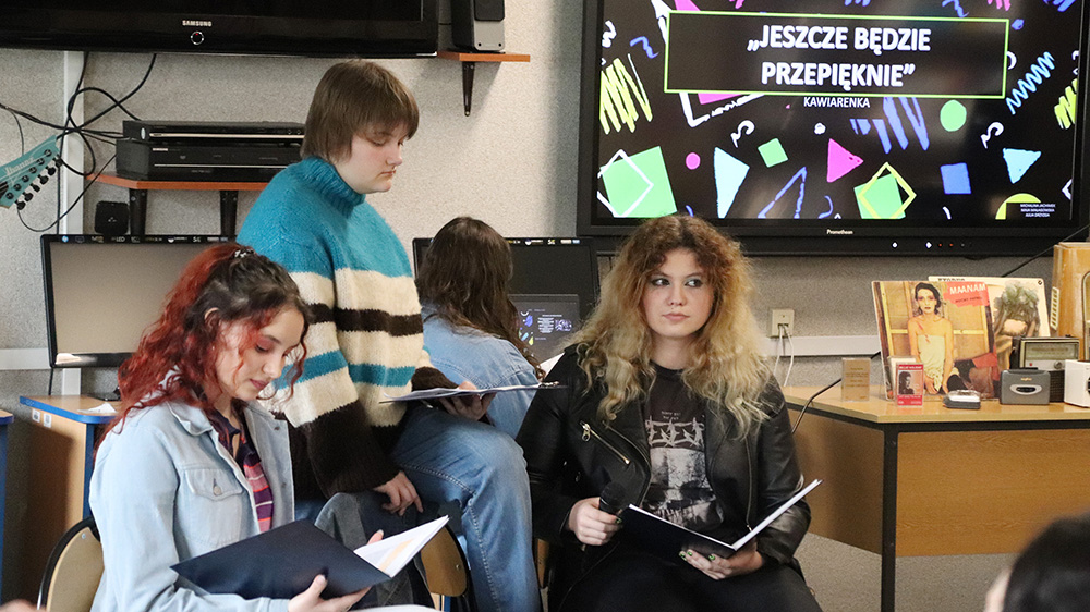 JESZCZE BĘDZIE PRZEPIĘKNIE