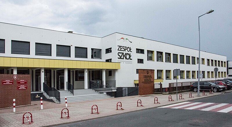 ZS33